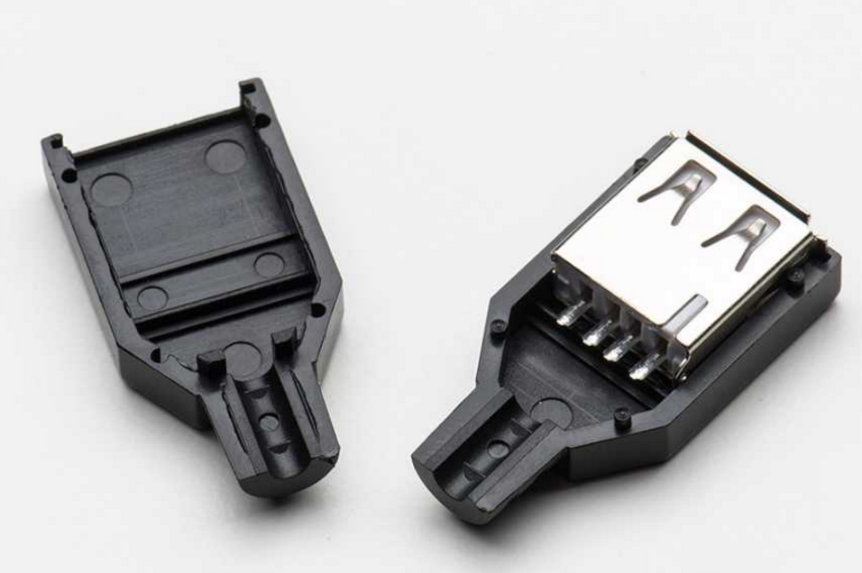 USB A Növü Örtüklü Soket - Dişi - 4